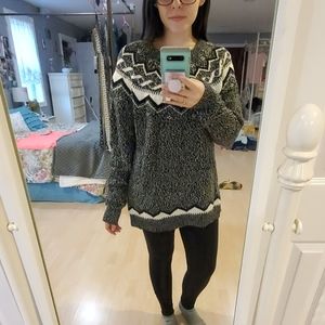 Old Navy sweater size XL